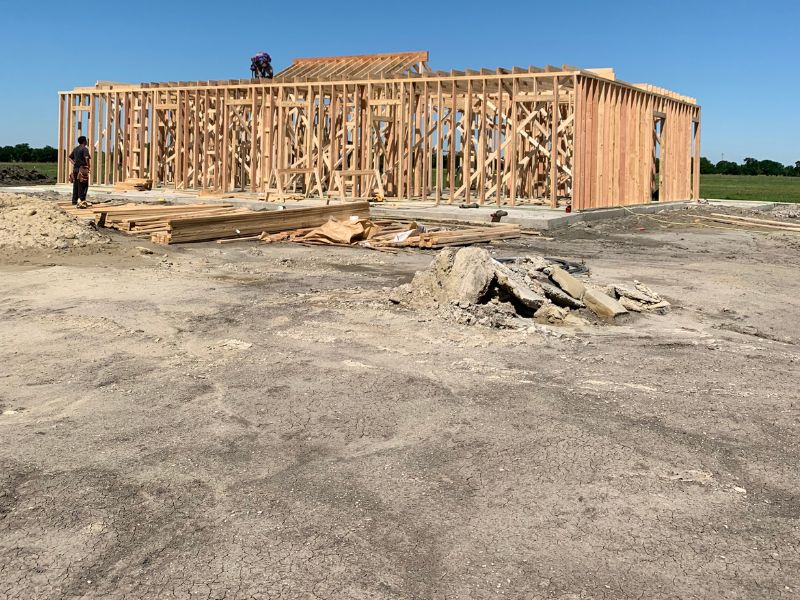 cedar-creek-lake-waterfront-home-construction