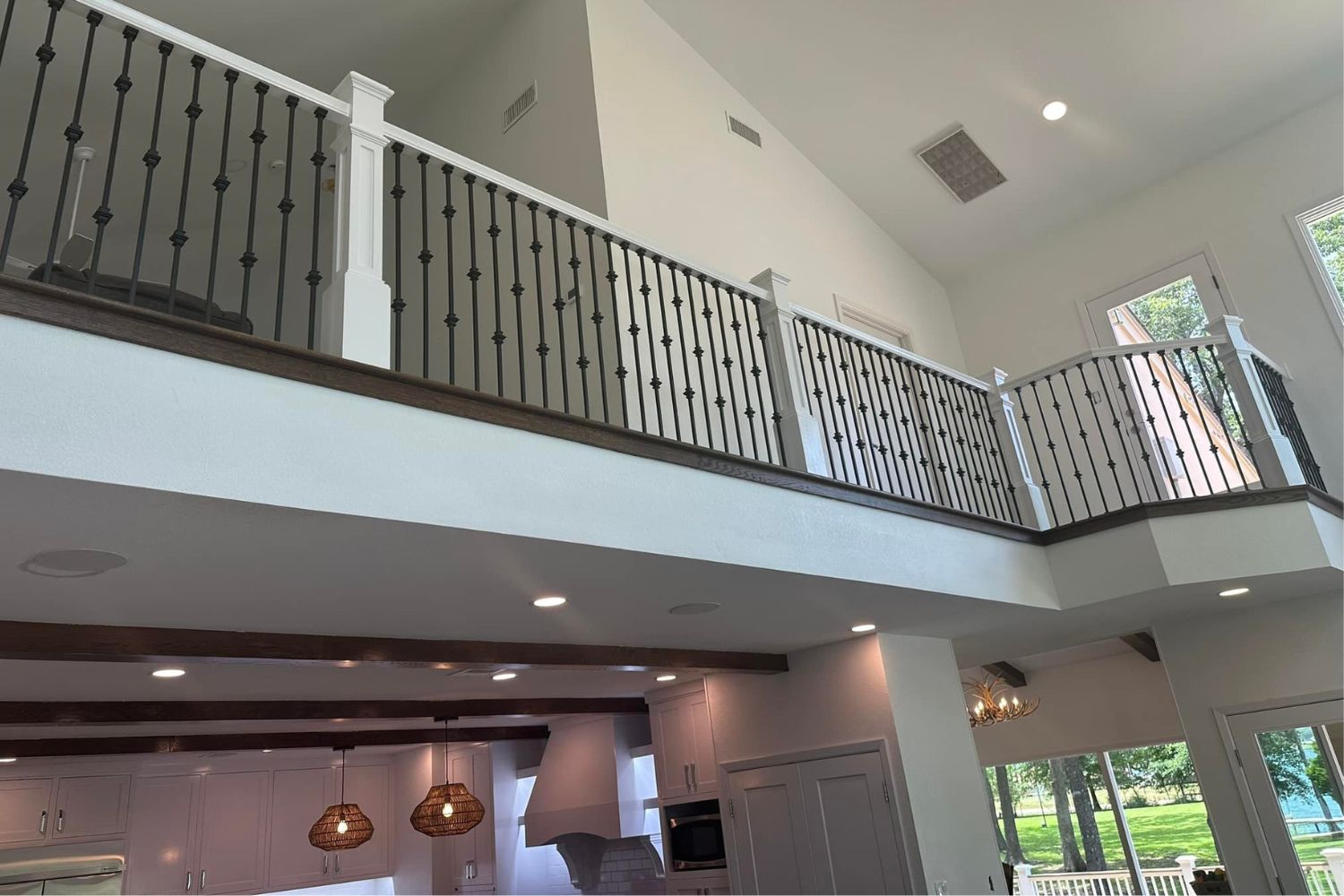 custom-home-loft-design-iron-railing-richland-chambers